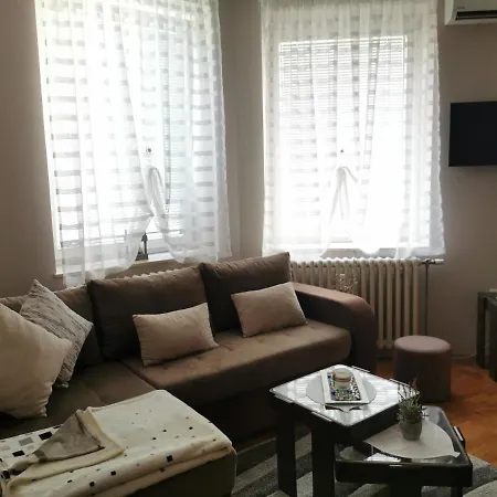 Kata's Place Apartamento Subotica